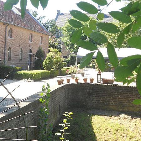 Chateau Holtum Ξενοδοχείο Born Εξωτερικό φωτογραφία