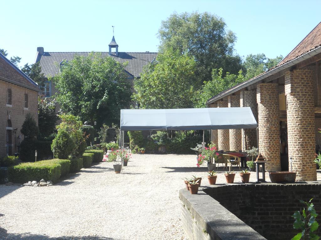Chateau Holtum Ξενοδοχείο Born Εξωτερικό φωτογραφία